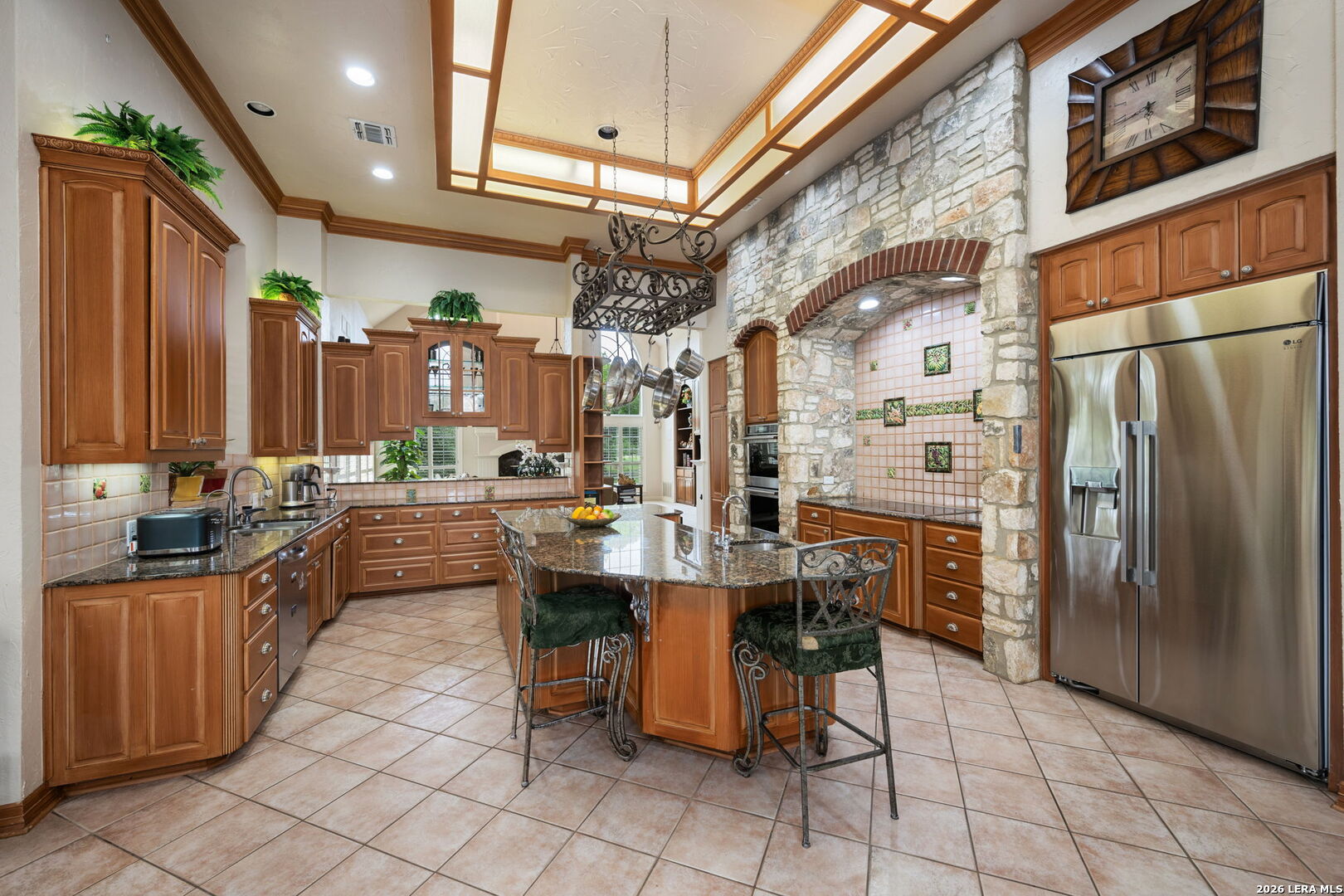 8040 Rolling Acres Trail Fair Oaks Ranch TX 78015