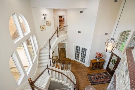8040 Rolling Acres Trail Fair Oaks Ranch TX 78015