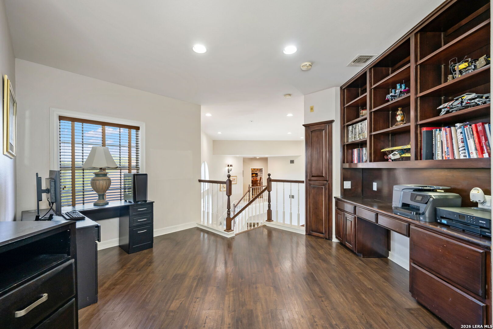 8040 Rolling Acres Trail Fair Oaks Ranch TX 78015