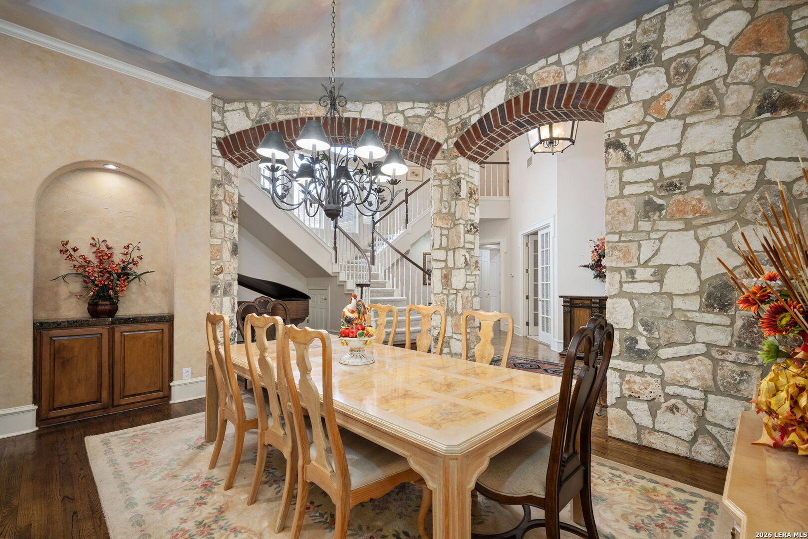 8040 Rolling Acres Trail Fair Oaks Ranch TX 78015