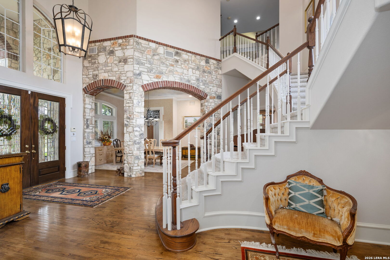 8040 Rolling Acres Trail Fair Oaks Ranch TX 78015