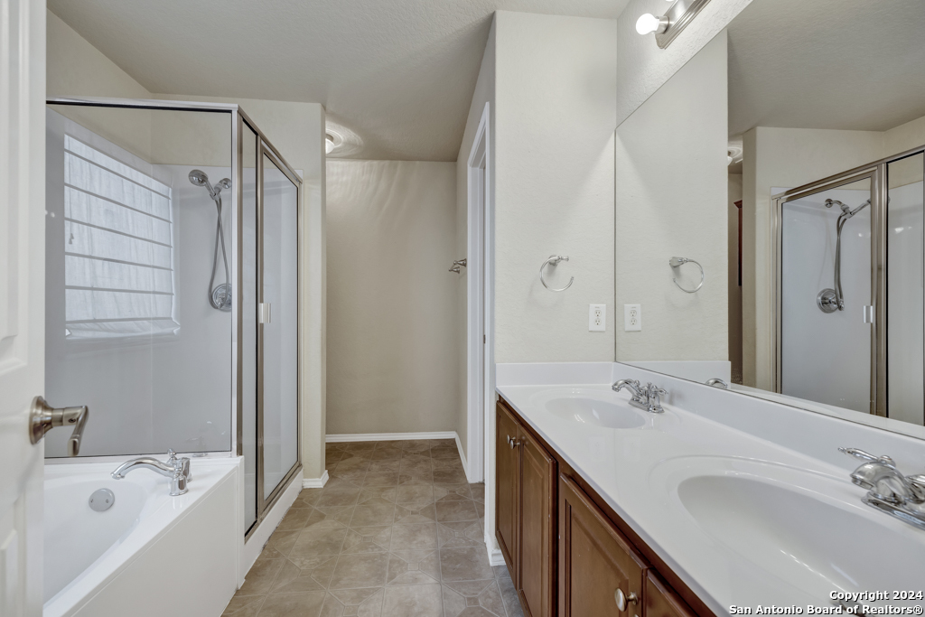 2418 Fayette Drive New Braunfels TX 78130