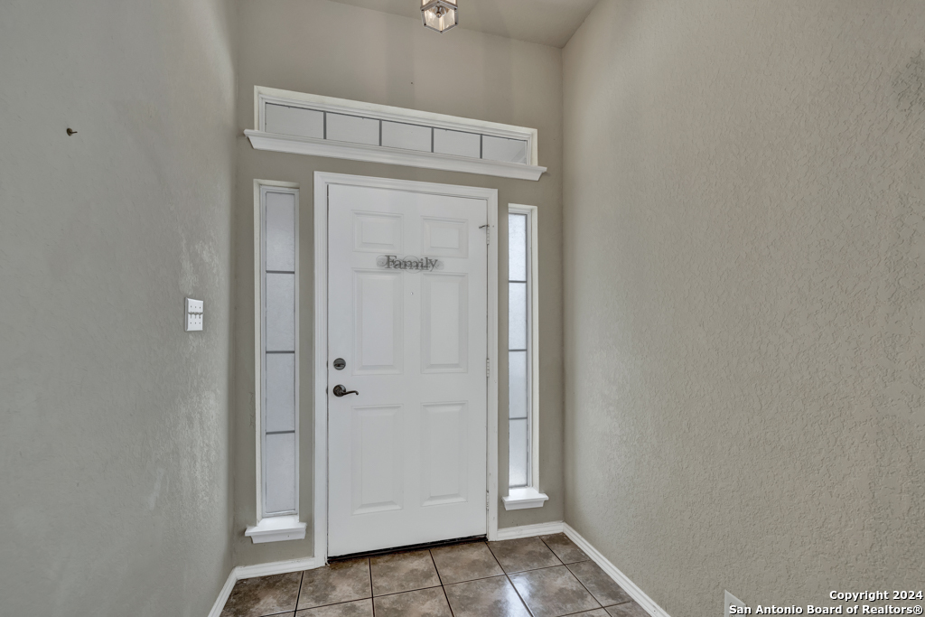 2418 Fayette Drive New Braunfels TX 78130