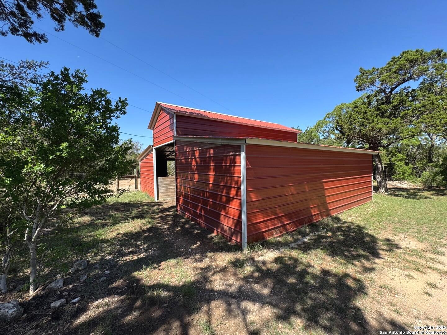 2485 Bump Gate Pipe Creek TX 78063