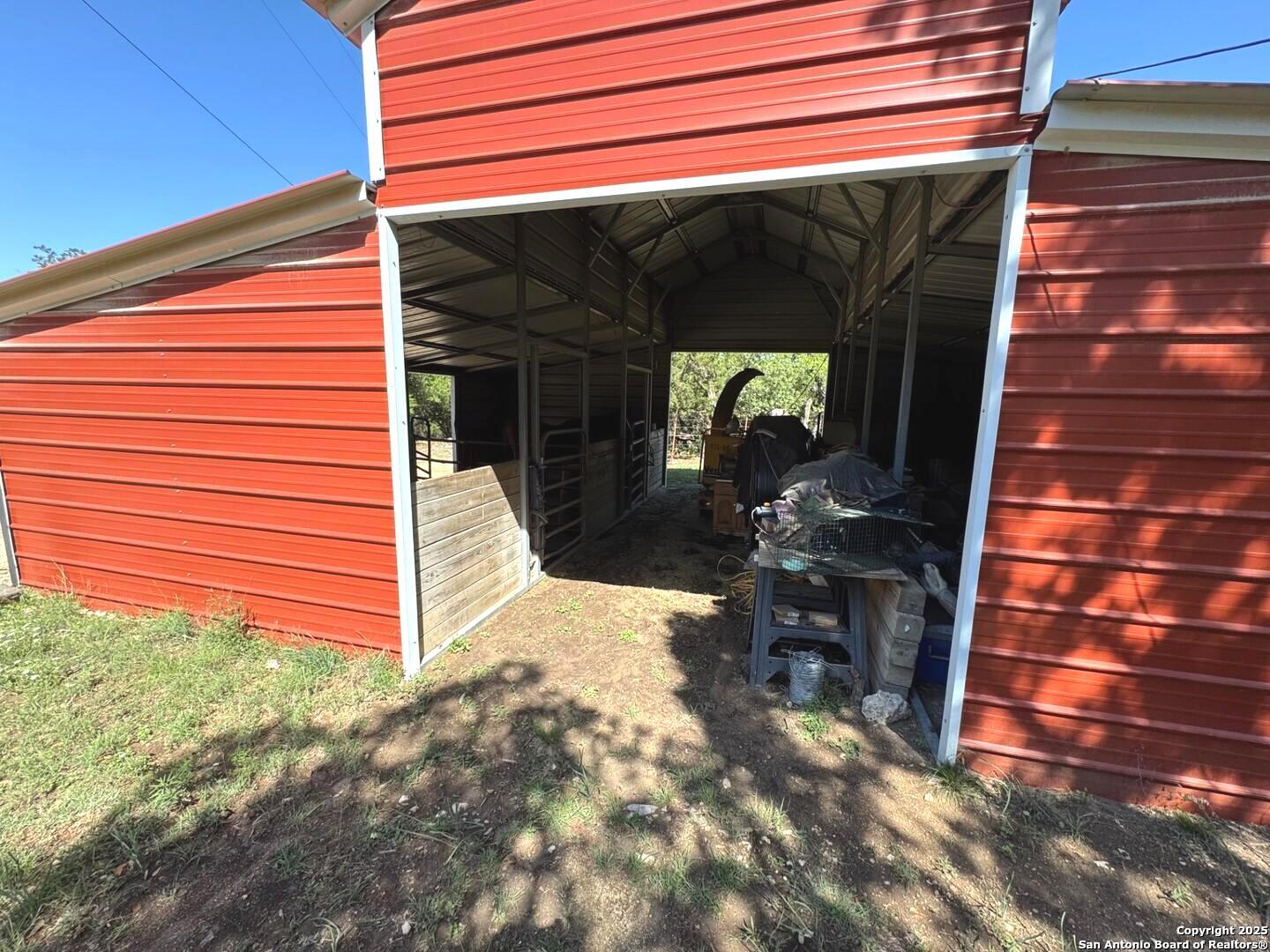 2485 Bump Gate Pipe Creek TX 78063