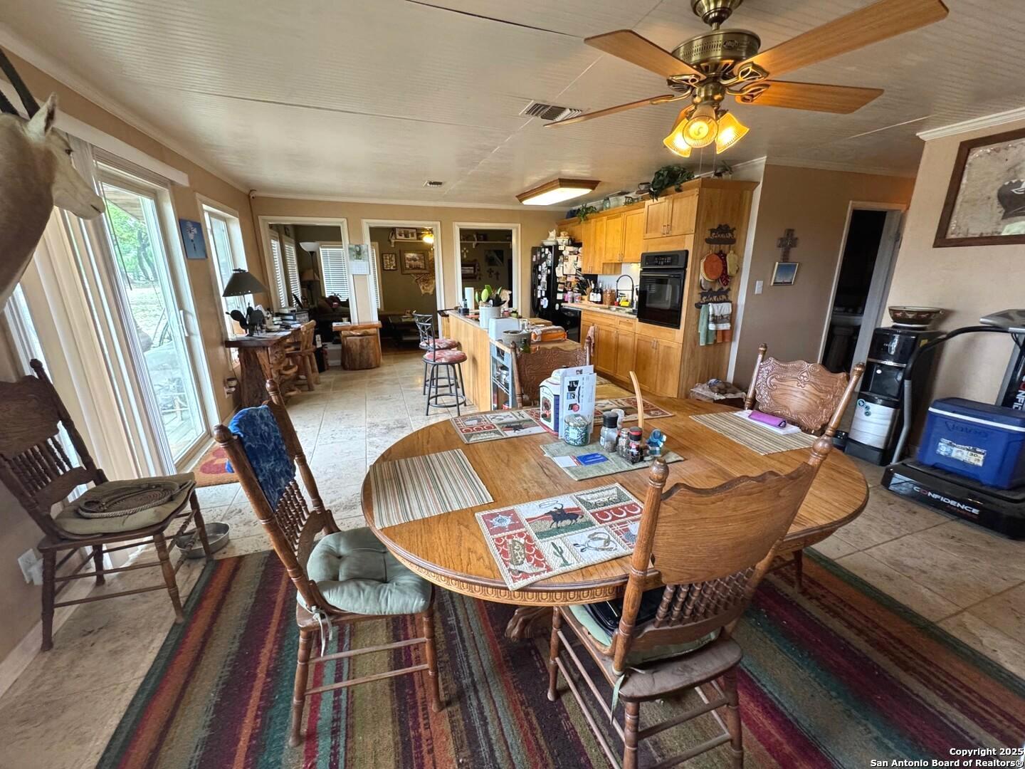 2485 Bump Gate Pipe Creek TX 78063
