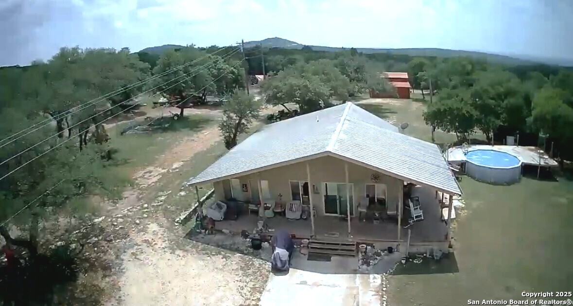 2485 Bump Gate Pipe Creek TX 78063