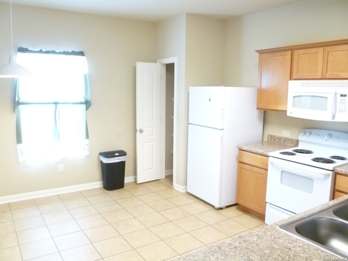 11414 Garden Falls San Antonio TX 78245