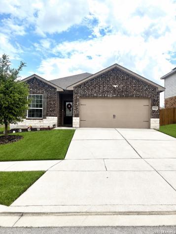 9326 Aniston Bluff Converse TX 78109