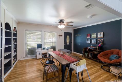 450 Pamela San Antonio TX 78223