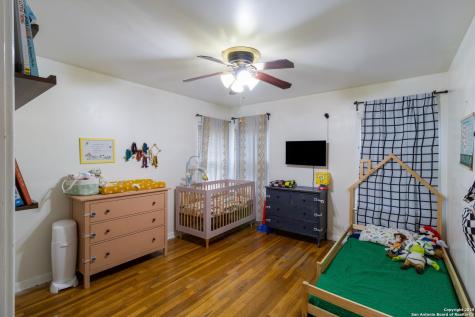 450 Pamela San Antonio TX 78223