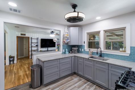 450 Pamela San Antonio TX 78223