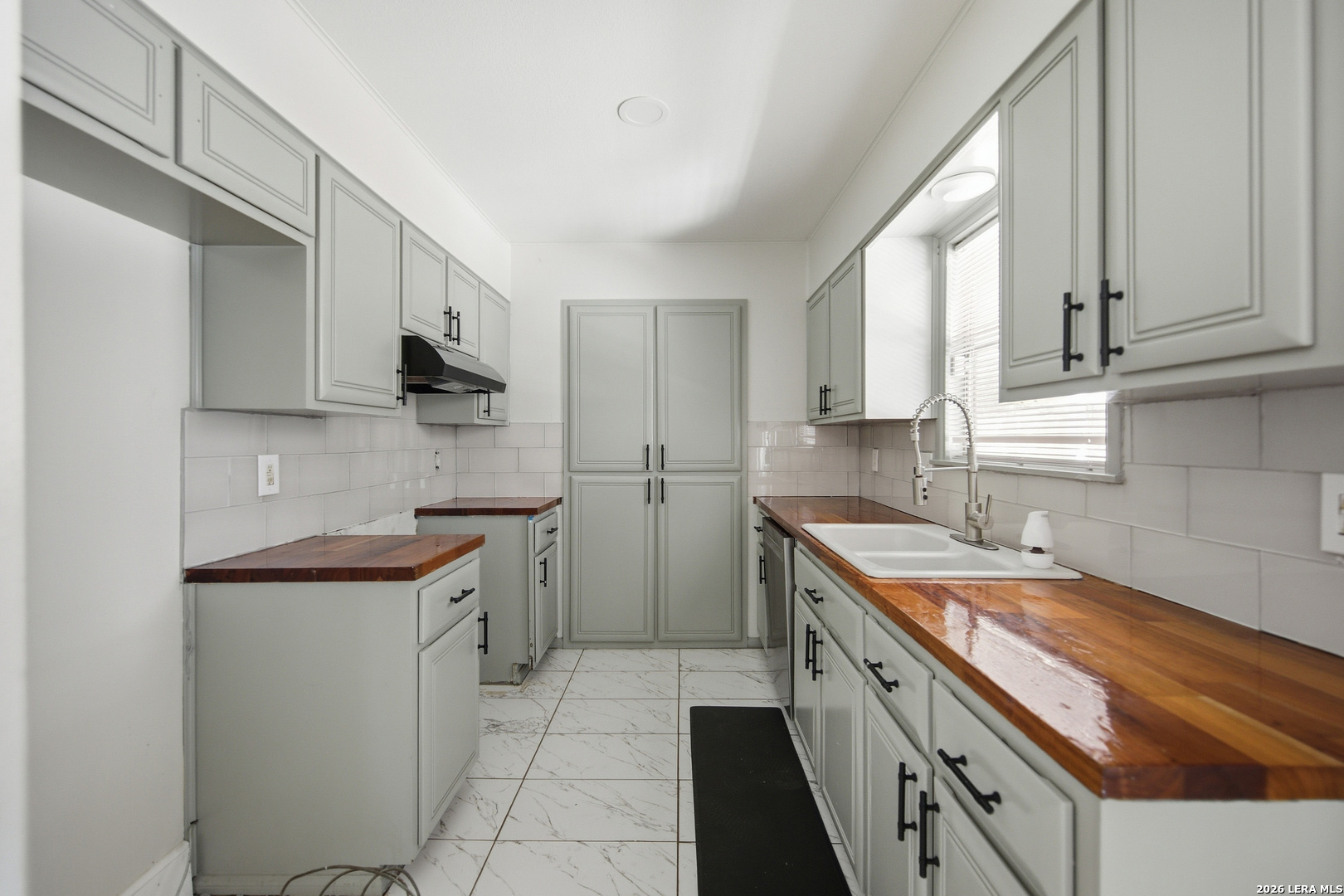 8810 Pertshire San Antonio TX 78254