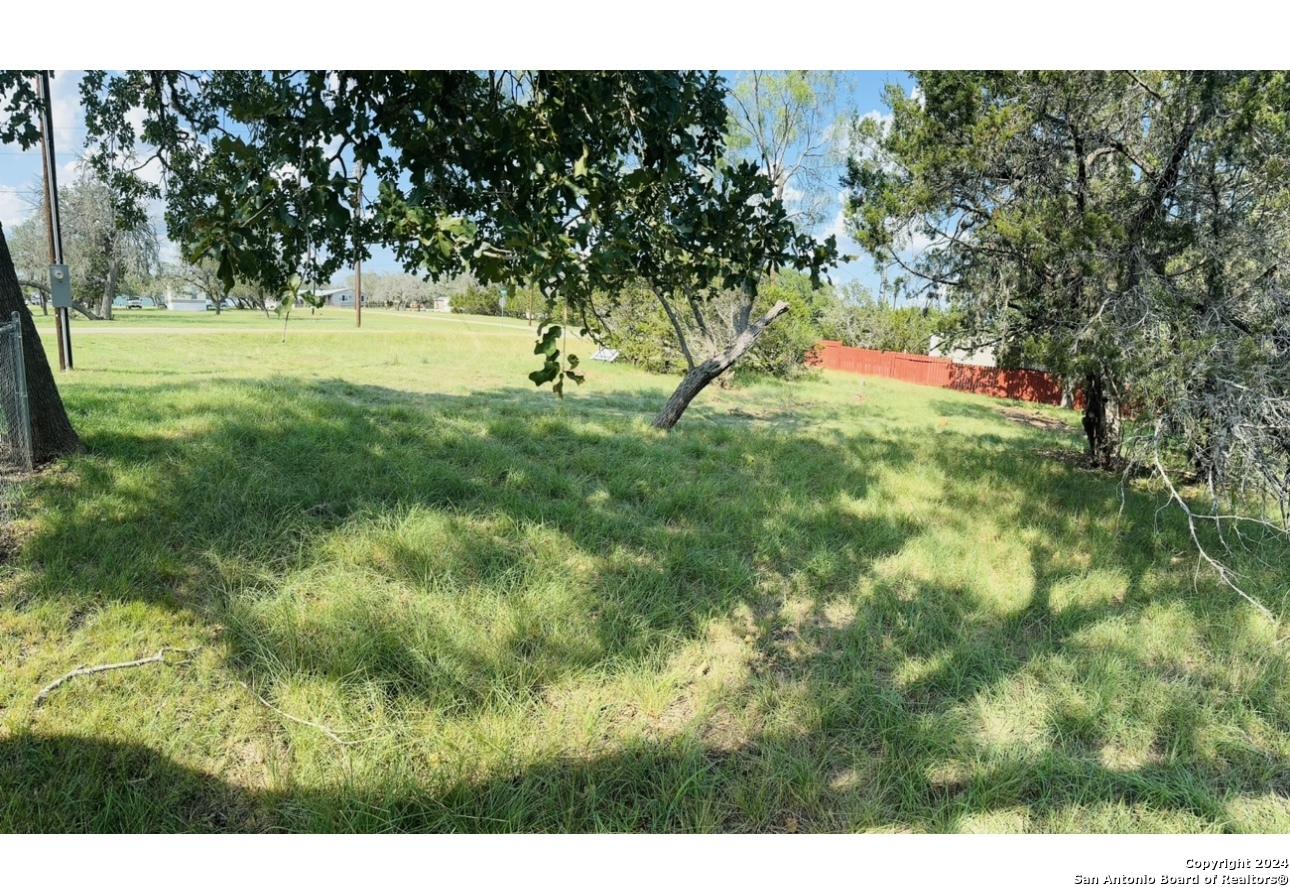 0 Pr 1518 Bandera TX 78003