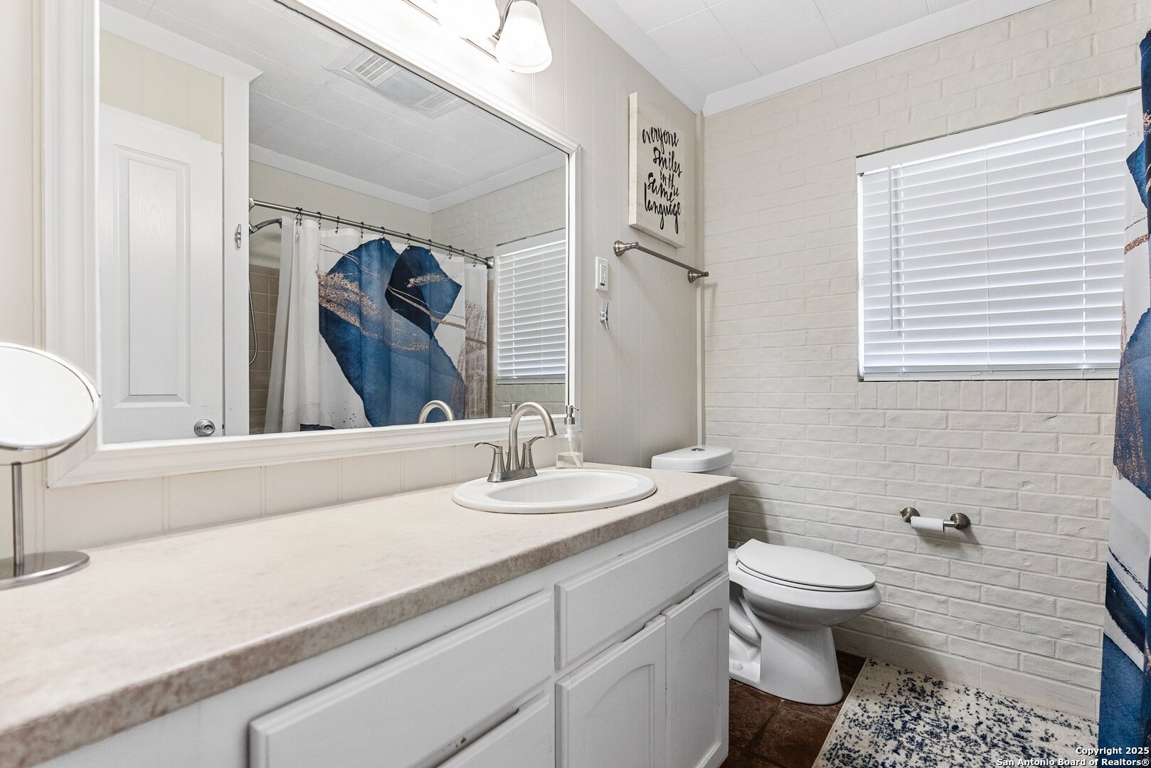 180 Freeman Circle George West TX 78022