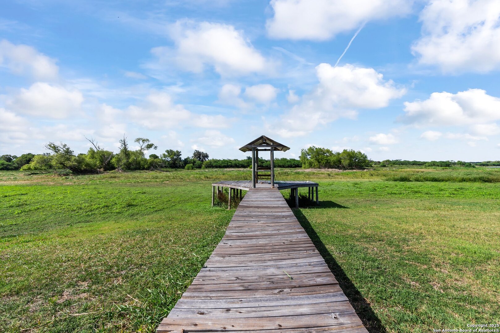180 Freeman Circle George West TX 78022