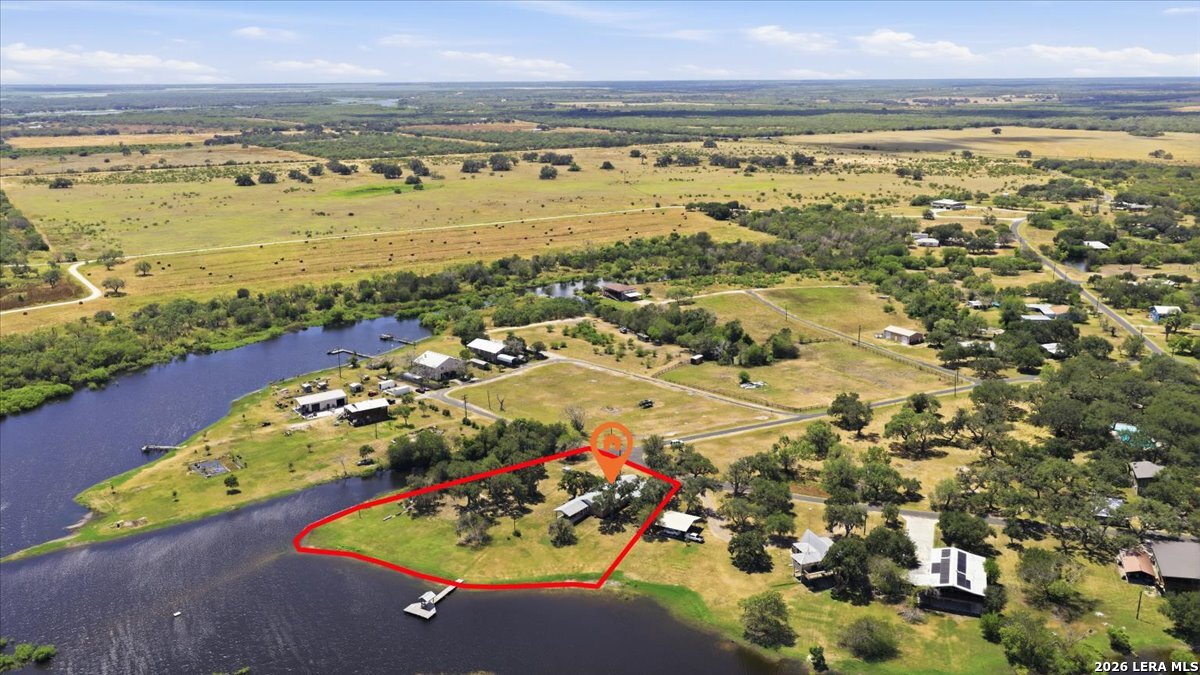 180 Freeman Circle George West TX 78022