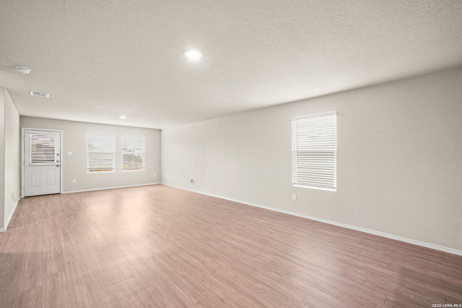 6443 Cibolo Converse TX 78109