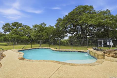 31421 Wild Oak Hill Fair Oaks Ranch TX 78015