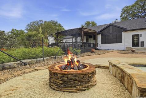 31421 Wild Oak Hill Fair Oaks Ranch TX 78015