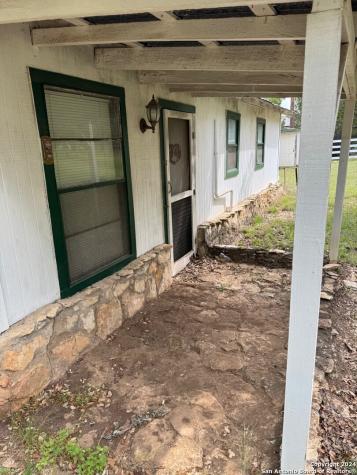 201 Cypress Bluff Road Pipe Creek TX 78063