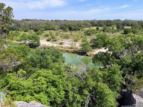 201 Cypress Bluff Road Pipe Creek TX 78063
