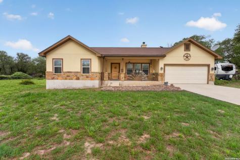 160 County Road 6874 Natalia TX 78059