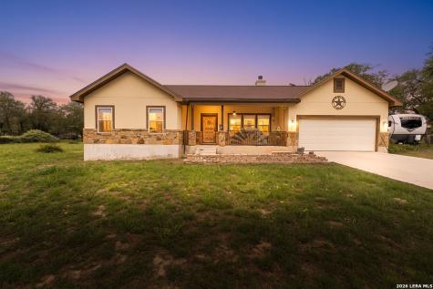 160 County Road 6874 Natalia TX 78059