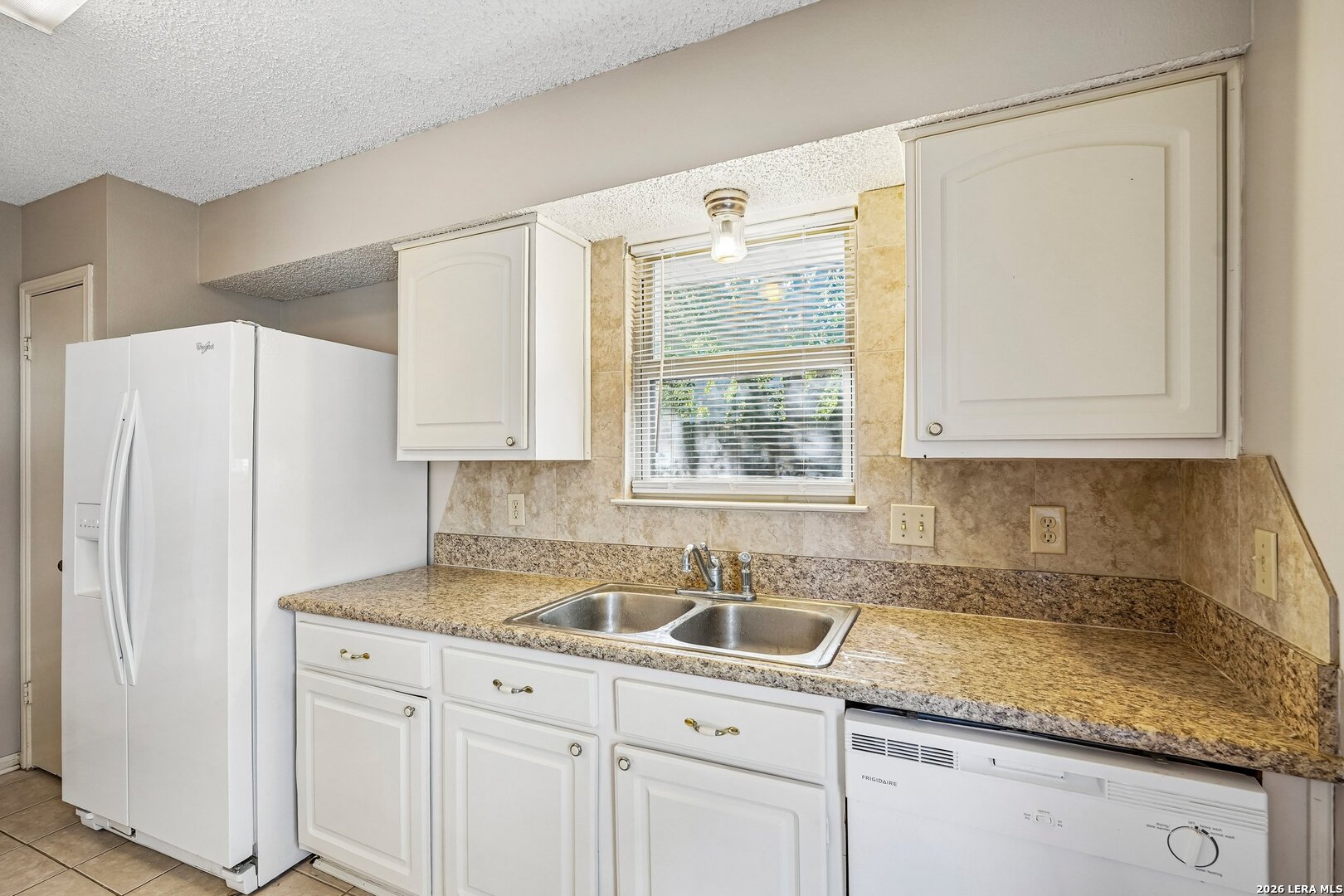3806 Candlecrown Court San Antonio TX 78244