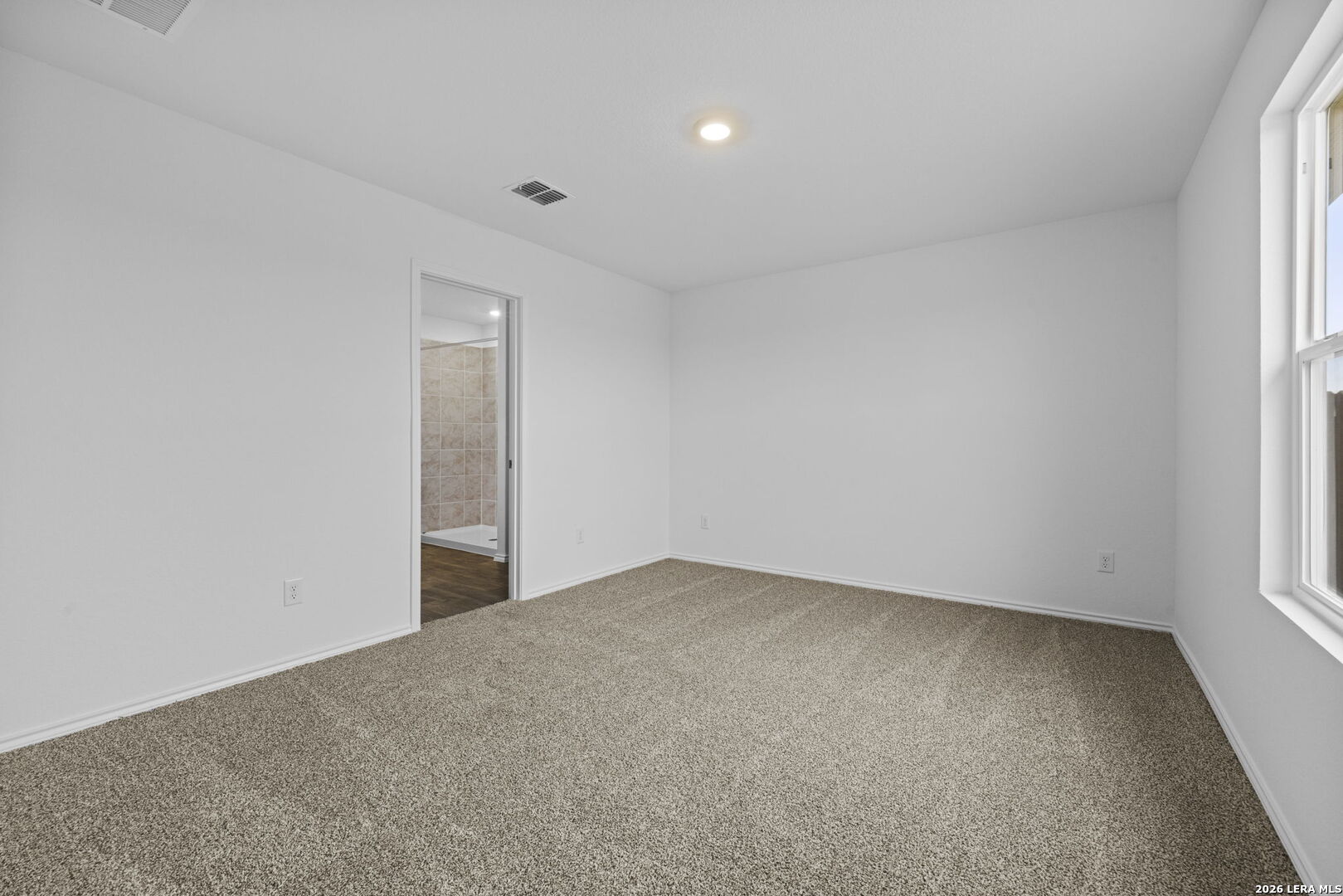 12541 Spoor Valley Converse TX 78109
