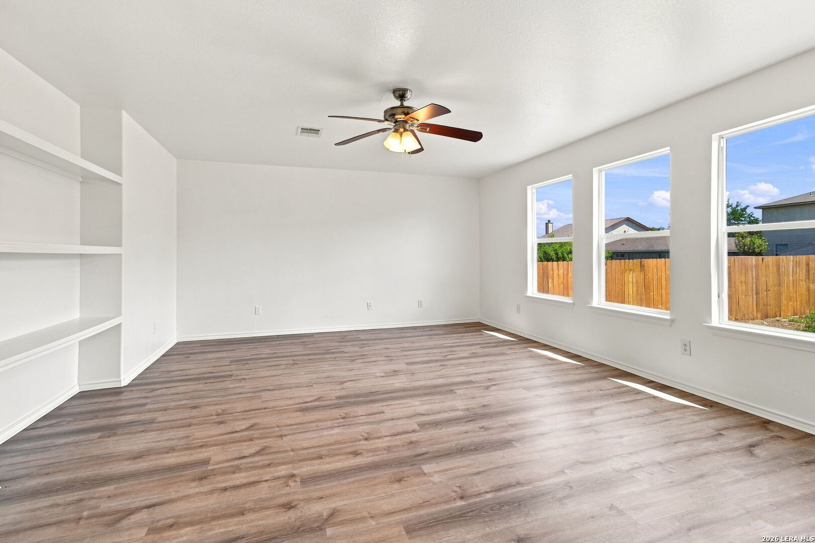 934 Magnolia Summit San Antonio TX 78251