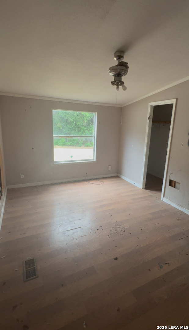177 Cherokee Trail Lakehills TX 78063