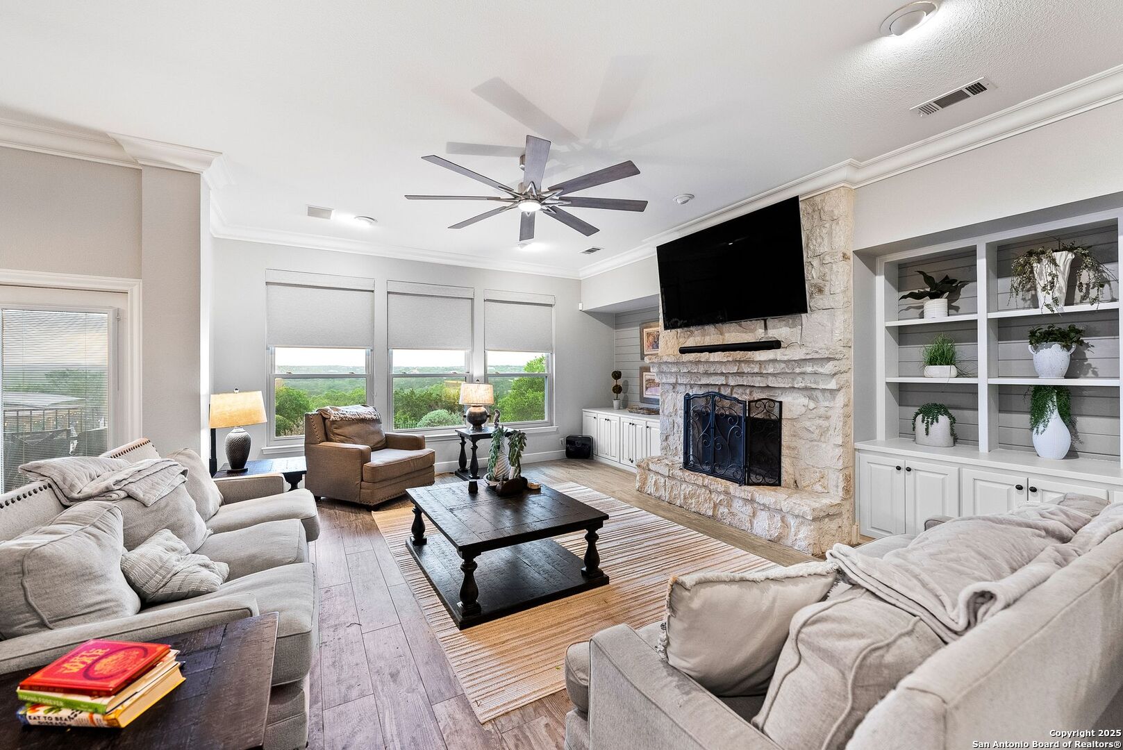 102 Spring Ridge Boerne TX 78006