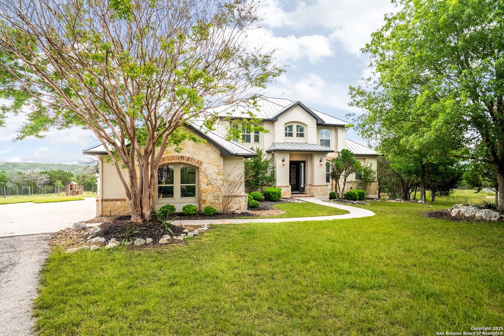 102 Spring Ridge Boerne TX 78006