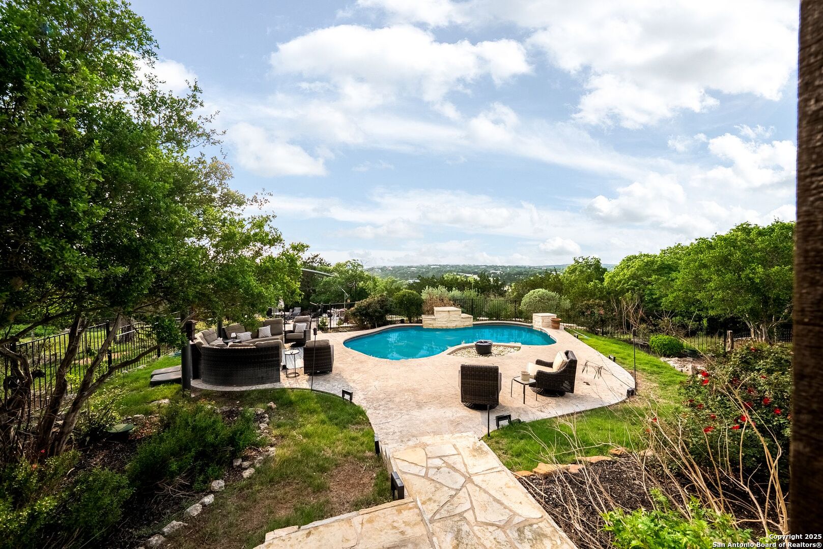 102 Spring Ridge Boerne TX 78006