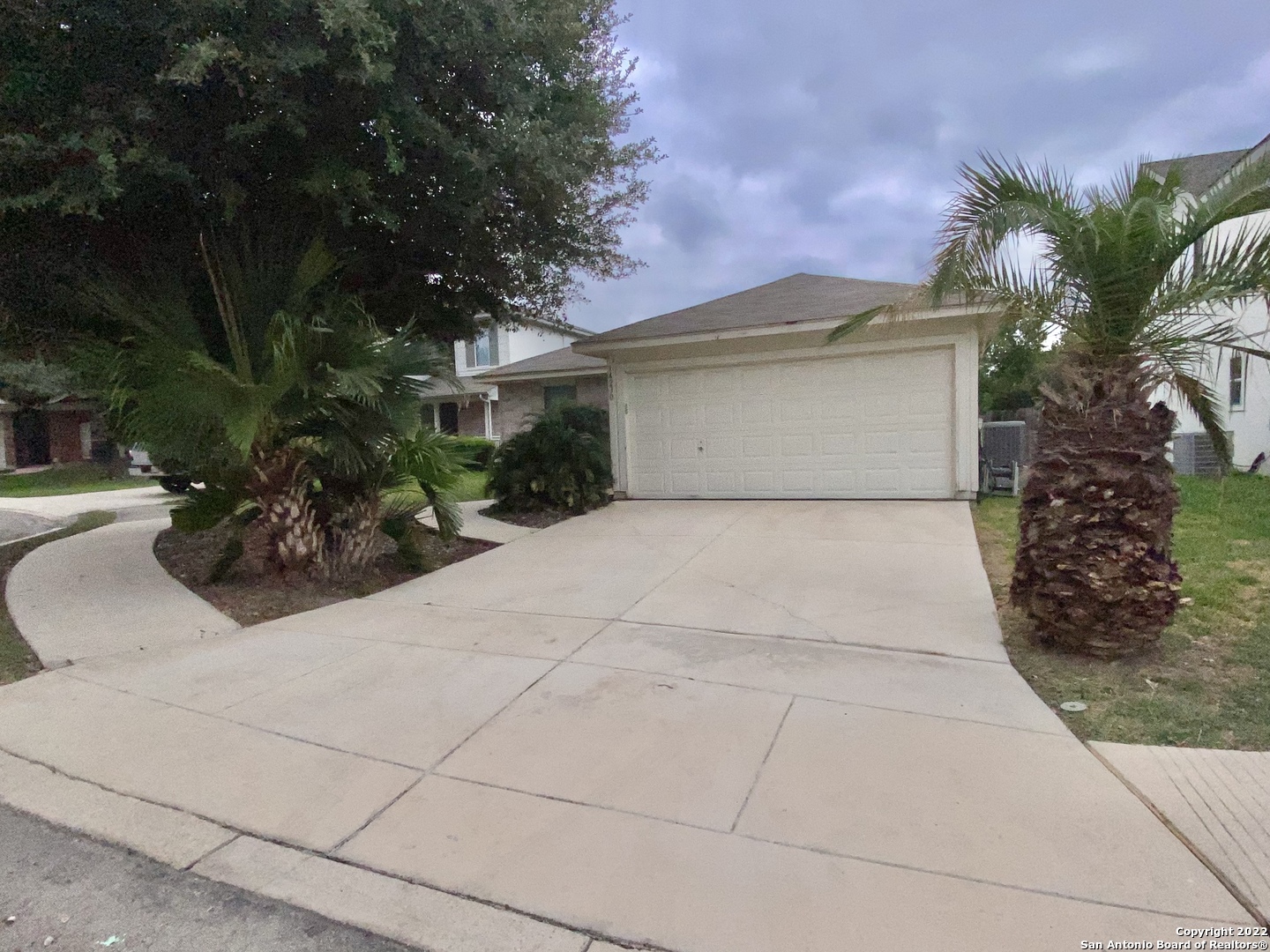 14230 Bobolink Cove San Antonio TX 78233