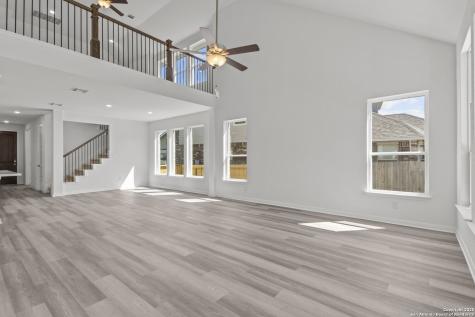 2615 Tortuga Verde San Antonio TX 78245