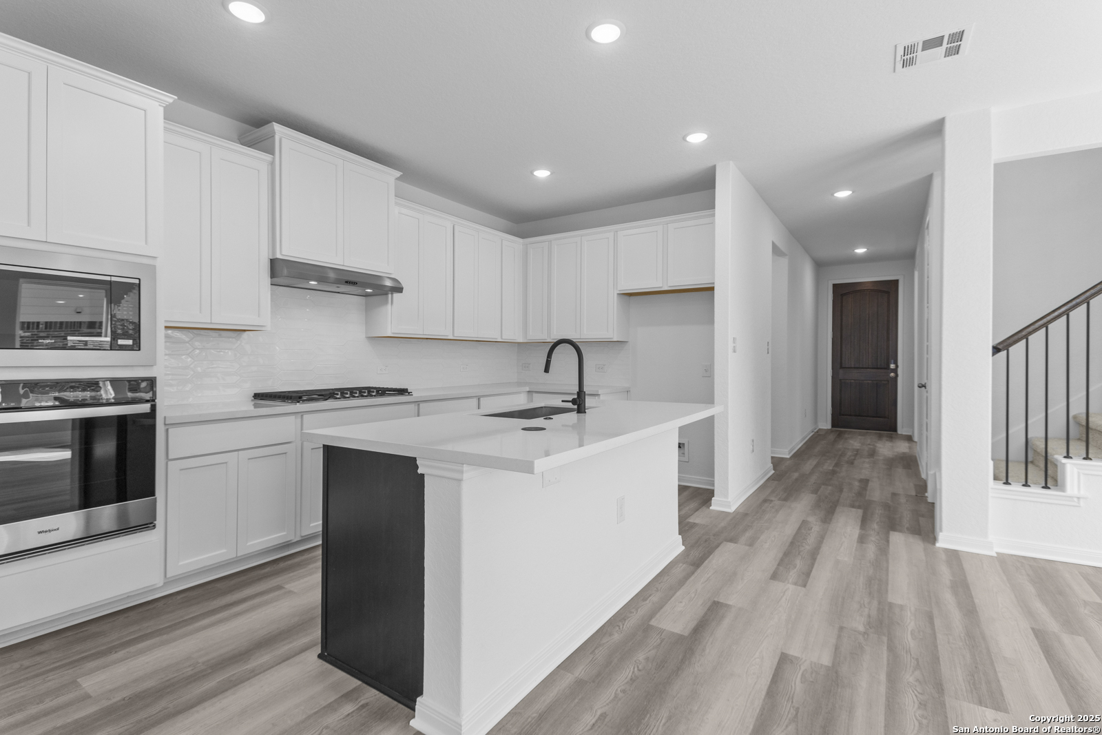 2615 Tortuga Verde San Antonio TX 78245