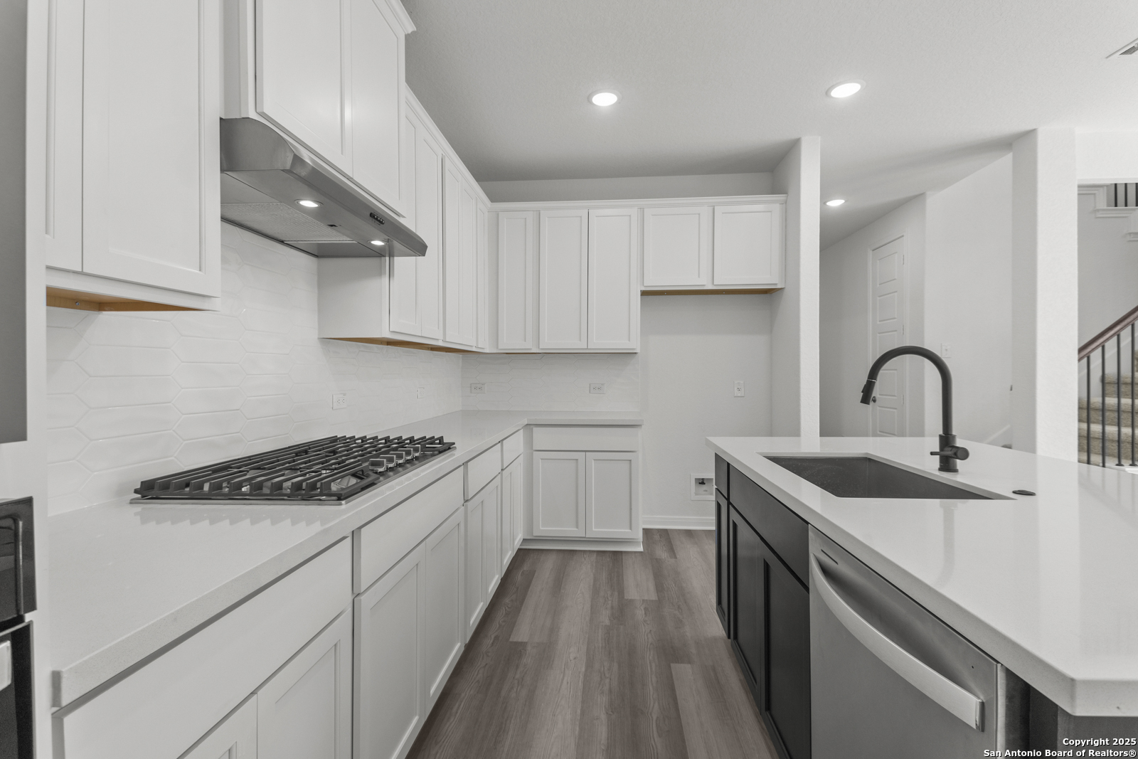 2615 Tortuga Verde San Antonio TX 78245