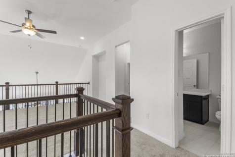 2615 Tortuga Verde San Antonio TX 78245