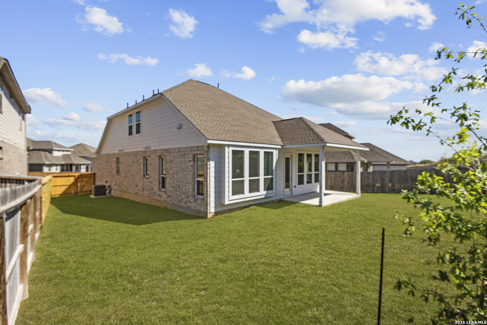 2615 Tortuga Verde San Antonio TX 78245