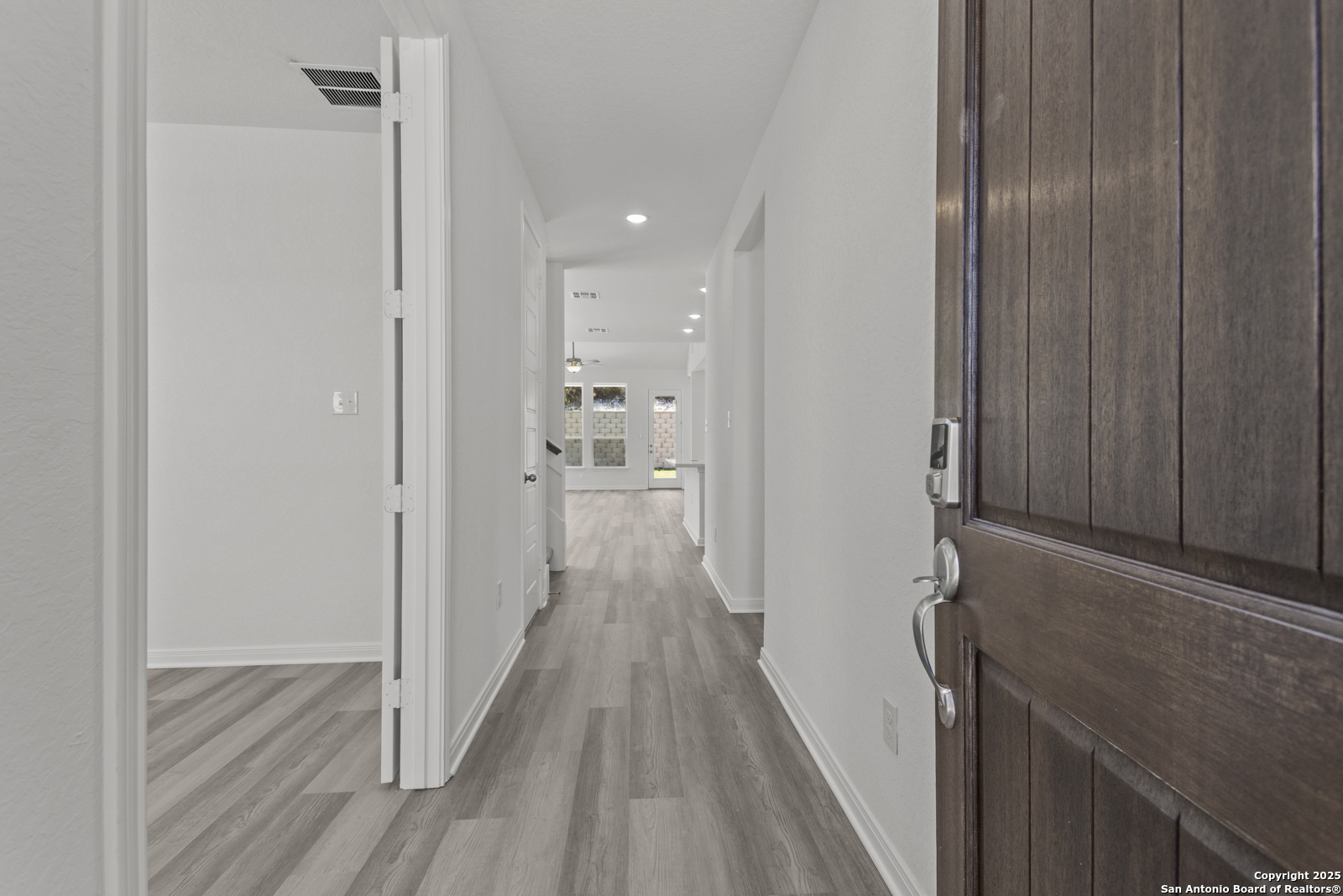 2615 Tortuga Verde San Antonio TX 78245