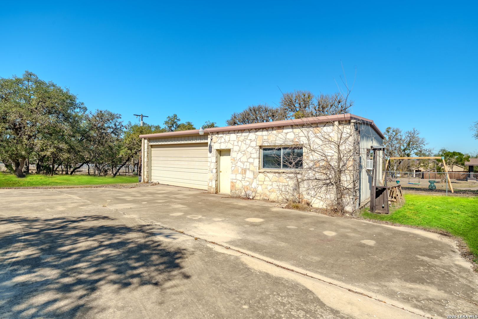 306 N Rolling Oaks Lane San Antonio TX 78253
