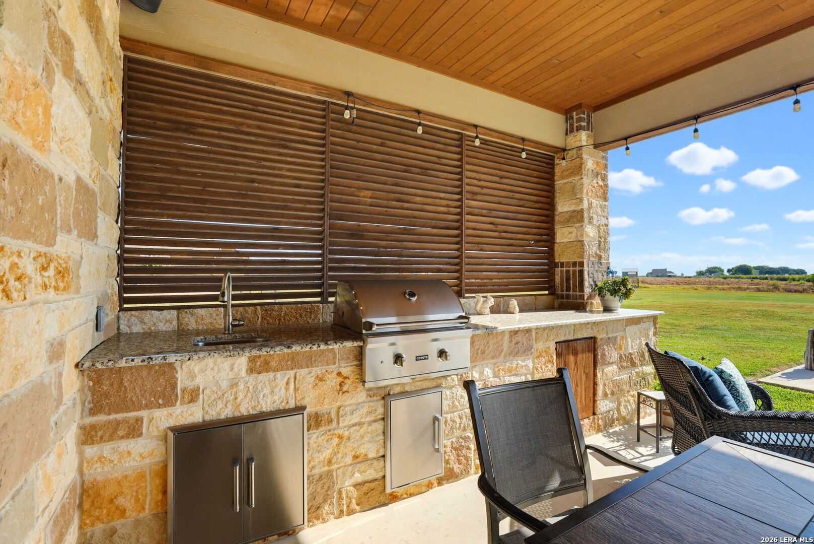 211 Siena Woods Marion TX 78124