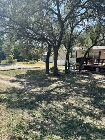 270 Buckhorn Drive Canyon Lake TX 78133