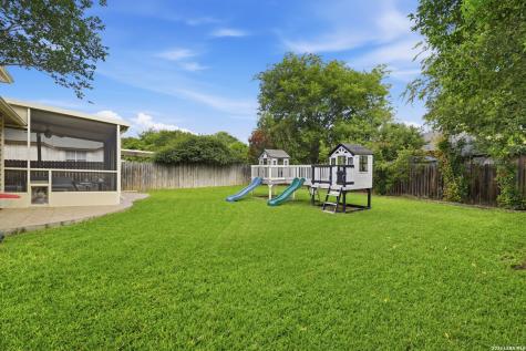 1915 Emerald Mist San Antonio TX 78230