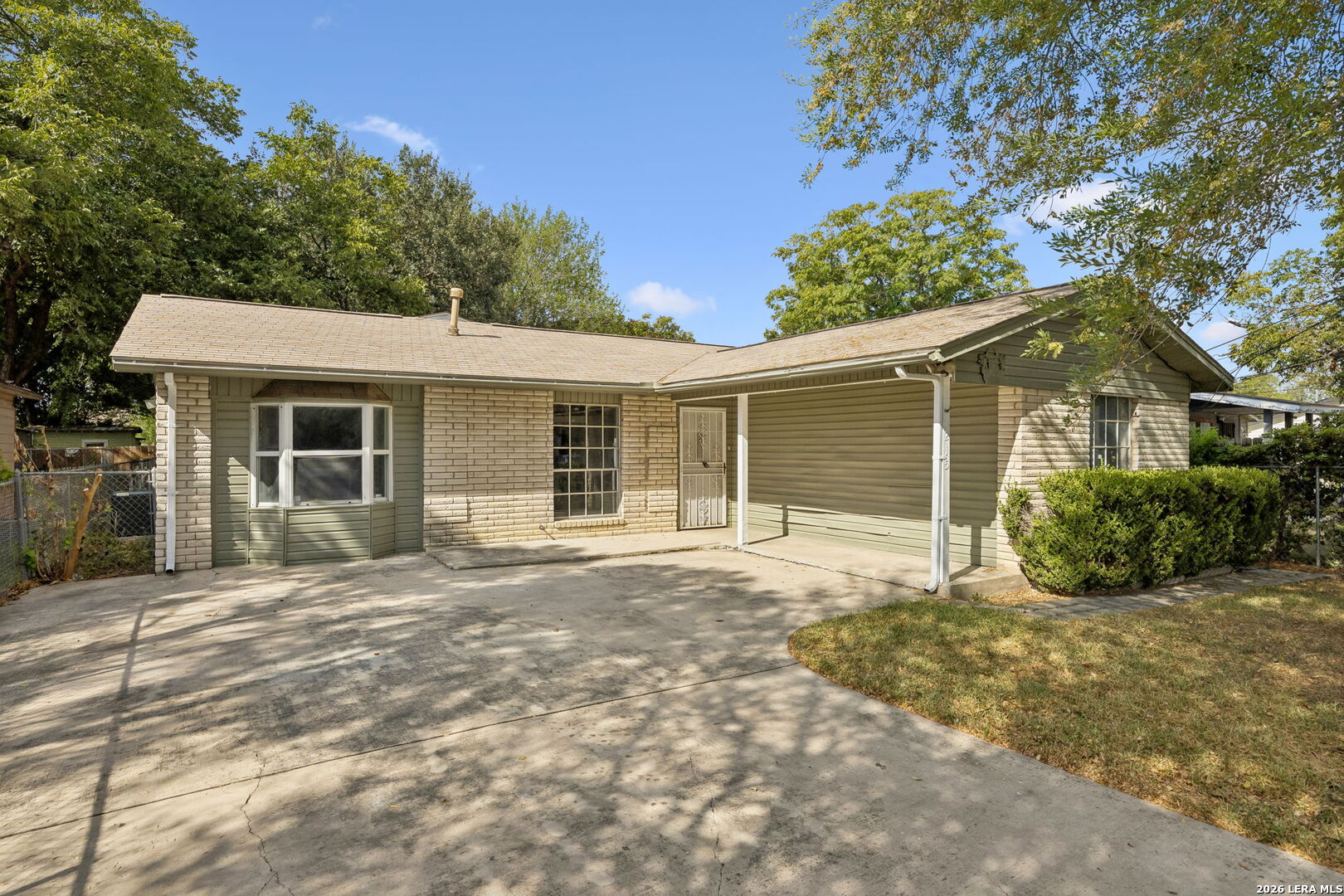 1215 Aaron Place San Antonio TX 78221
