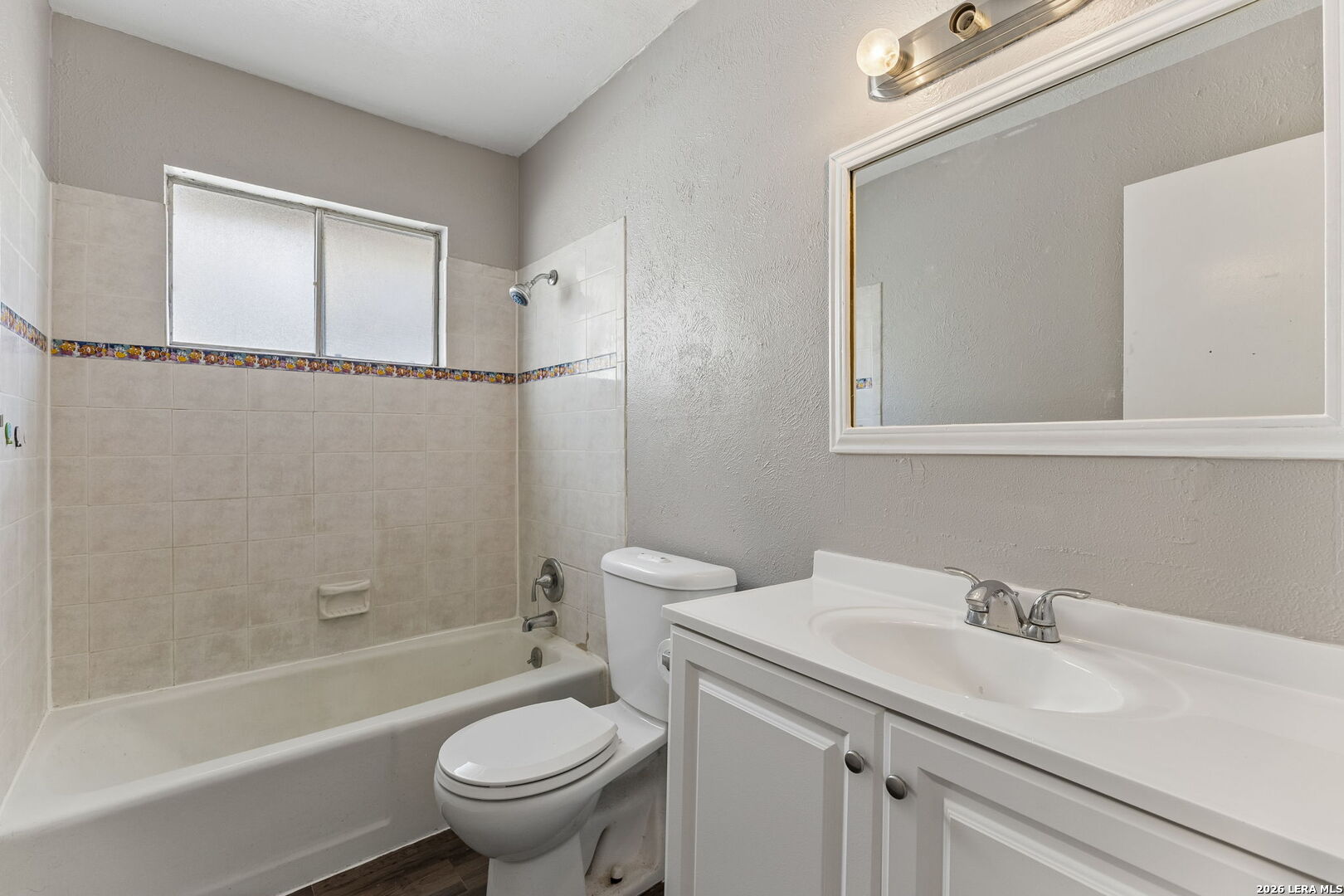 1215 Aaron Place San Antonio TX 78221