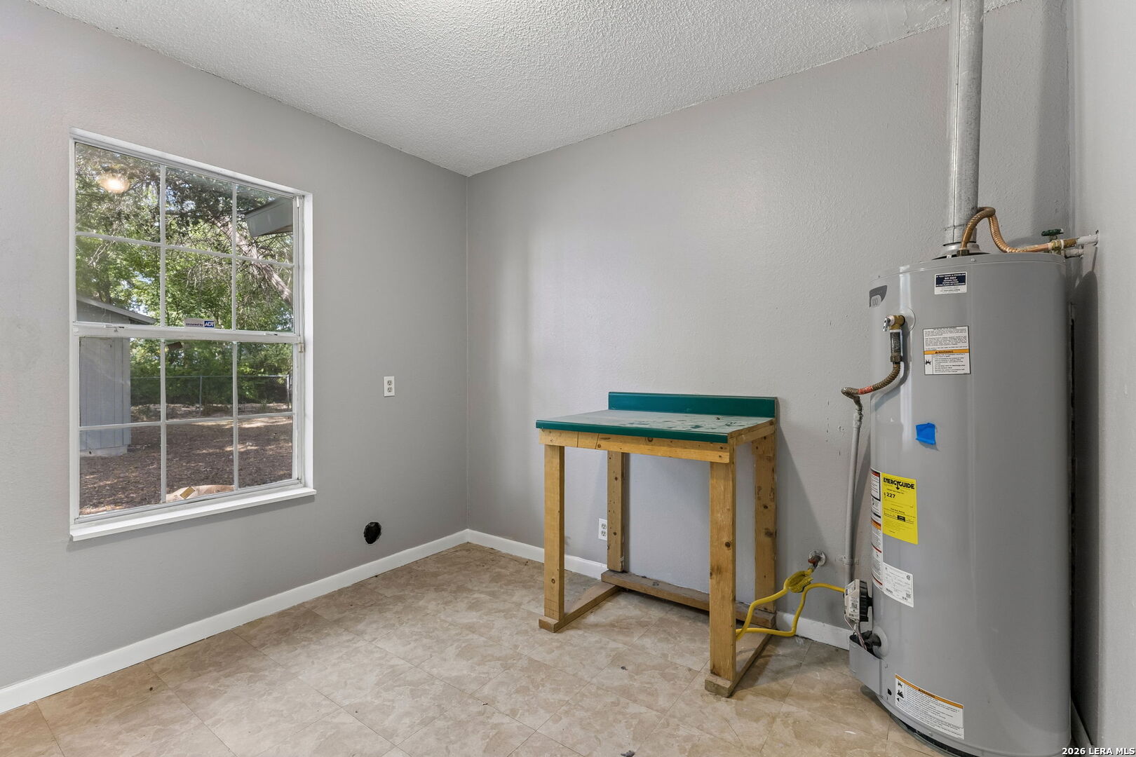 1215 Aaron Place San Antonio TX 78221