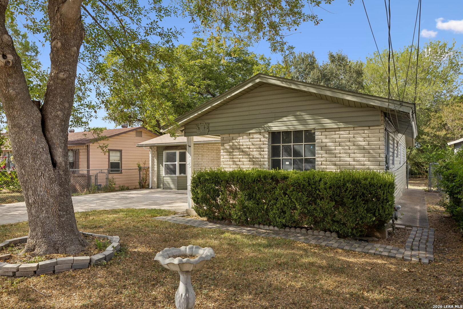 1215 Aaron Place San Antonio TX 78221